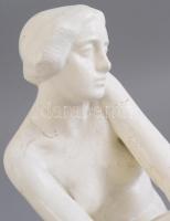 Ülő akt. XIX. sz. vége, jelzés nélkül. nagy méretű gipsz szobor. Ragasztott fejjel. m: 43 cm