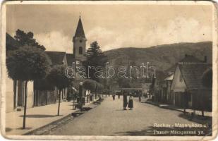 Rahó, Rachov, Rahiv, Rakhiv; Masarykova ul. / Masaryk utca, templom, utcai benzintöltő állomás, Szarvady üzlete, trafik. E. Schönfeld kiadása / street view, church, gas oil station, petrol pump, shops, tobacco shop (EM)