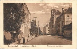 1916 Nagyszeben, Hermannstadt, Sibiu; Schewis utca, Igazságügyi palota, villamos / Schewisgasse, Justizpalais / street, tram, palace of justice  (EK)