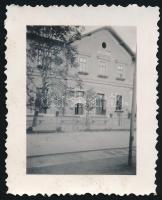 cca 1940 Bánhida, vasútállomás, fotó, 5×4 cm