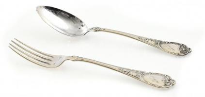 Antik ezüst (Ag) egy személyes (keresztelő) villa és kés szett XIX. sz. vége, magyar, .mesterjegyes. 85 g