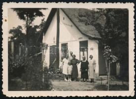 cca 1930 Valkó, régi posta, fotó, 6×9 cm