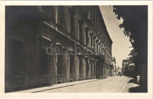 Roma, Rome; Via della Lungara, Il Palazzo Corsini / street view, palace