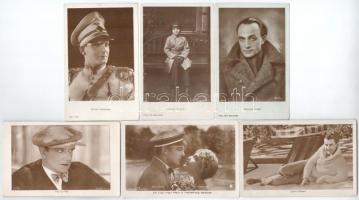 25 db RÉGI külföldi motívum képeslap: színészek / 25 pre-1945 motive postcards: actors and actresses