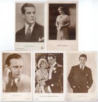 25 db RÉGI külföldi motívum képeslap: színészek / 25 pre-1945 motive postcards: actors and actresses