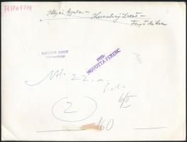 Illyés Gyula, Keresztury Dezső, Fenyő Miksa, hátoldalon feliratozott fotó, egyik sarkán törésnyom, 1...