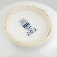 Zsolnay virág mintás váza. Matricás jelzett, hibátlan. 11,5 cm