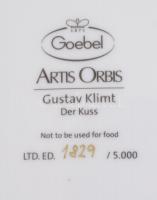 Goebel - Gustav Klimt Der Kuss porcelán fali dísztál. Limitált széria 1823/5000 (Artis Orbis). Levon...