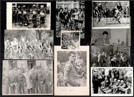 Török Győző (1935-1987) kerékpárosról készült fotók, 10 db, 6×6 és 10,5×15,5 cm közötti méretekben