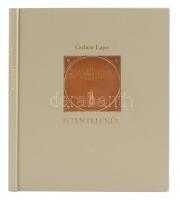 Gubcsi Lajos: Istentelenül. Második kiadás. Bp., 2002, GL-4 Kft. Kiadói kartonált kötés, réz plakettel, papír tokban, szerző által dedikált.