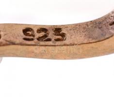 Ezüst(Ag) kövekkel gazdagon kirakott fülbevalópár, jelzett, 3×1,5 cm, bruttó: 16,82 g