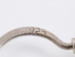 Ezüst(Ag) extravagáns fülbevalópár, jelzett, h: 4 cm, bruttó: 8,27 g