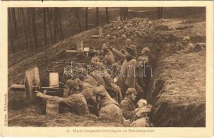 1916 Maschinengewehr-Kompagnie im Schützengraben / WWI German military, soldiers with machine guns in the trenches. Hofphot. Küglewindt (EK)