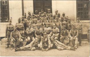1914 Osztrák-magyar katonák csoportképe / WWI Austro-Hungarian K.u.K. military, group of soldiers. photo