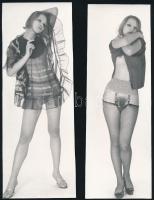 cca 1972 Női cuccok, szolidan erotikus felvételek, 2 db vintage fotó, 17,4x5,5 cm