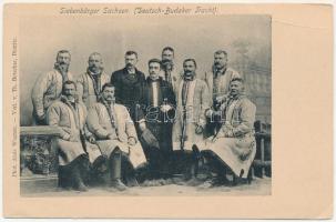 Szászbudak, Deutsch-Budak, Budacu Sasesc, Budacu de Jos; Siebenbürger Sachsen (Deutsch-Budaker Tracht) / Erdélyi szász népviselet Szászbudakról. Phot. Alois Wagner. Verl. v. Th. Botschar / Transylvanian Saxon folklore, traditional costumes (EB)