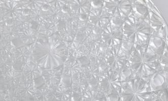 Luxhem de Veropa kristály kínáló tál eredeti dobozában. d: 30 cm