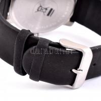 Michelin kvarc férfi karóra új állapotban, eredeti bőr tokkal. /  Michelin collector watch in leathe...