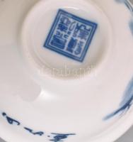 Kínai tea szertartáshoz való Quinghuaci porcelán készlet dísz dobozban, újszerű állapotban. Máz alat...