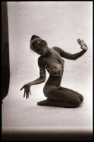 cca 1976 Formációs műtermi gyakorlatok, Marinkay István (1920-?) veszprémi fotóművész hagyatékából 3...