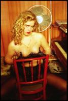 cca 1989 Az első fotózáson általában a hajlandóságot lehet megismerni, szolidan erotikus felvételek,...