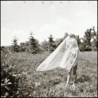 cca 1982 Szép emlékek között tallózva, 8 db vintage NEGATÍV Menesdorfer Lajos (1941-2005) budapesti ...