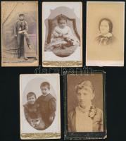 cca 1860-1900 11 db vizitkártya sokféle magyar fotós műterméből közötte beazonosításra váró, híres s...