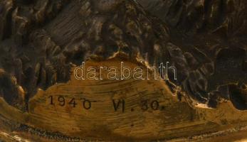 Bronz turul szobor 1940. Budapest-Salgótarjáni Gépgyár és Vasöntő rt. felirattal. 1940. VI. 30. 18 c...