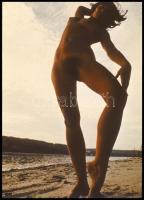 cca 1982 Indul a mandula, szolidan erotikus felvételek, 6 db vintage DIAPOZITÍV, 24x36 mm