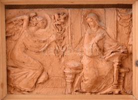 Horváth Anna (1924 - 2005): Tábori oltár. Nagy méretű 
 terrakotta szobor, kézzel festett, 86x60 cm...