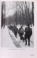 Dékán István: Kalandozás a vadászat történetében. Bp.,1972,Magvető, 294+2 p.+XLVII (fekete-fehér fot...