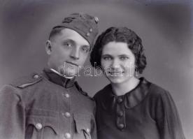 cca 1944 és 1948 között készült felvételek katonákról, Mosonyi Antalné (?-?) kiskunfélegyházi fényké...