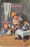 Children art postcard, girl washing dolls. B.K.W.I. 160-5. s: K. Feiertag (EM)