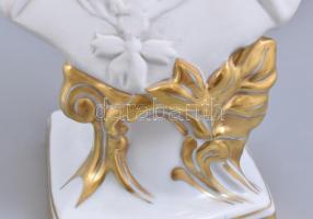 Hollóházi porcelán II. Rákóczi Ferenc mellszobor. Damkó József alkotása. Biszkvit és fehér mázas, je...