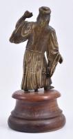 Izsó Miklós (1831-1875) után: Juhász. Bronz kisplasztika. Fa talapzaton. Jelzés nélkül. m: 14,5 cm