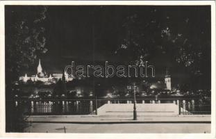 1940 Budapest I. A kivilágított Halászbástya este