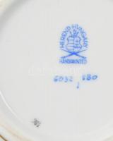 Herendi Viktória mintás bonbonier. Kézzel festett, jelzett, hibátlan. m: 7 cm, d: 9,5 cm