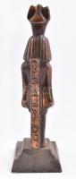 Egyiptomi rezezett fém figura, kopásnyomokkal, m: 23,5 cm
