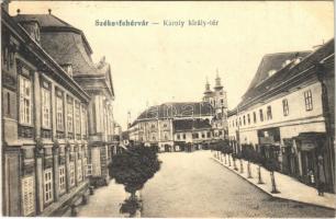 1920 Székesfehérvár, Károly király tér, üzletek