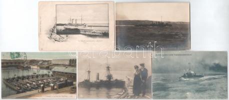 17 db RÉGI hadihajós motívum képeslap + 1 mini fotó / 17 pre-1945 battleship motive postcards + 1 mi...