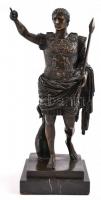 Imperator Augustus bronz szobor. Jelzett. Márvány talpazaton. m: 29,5 cm
