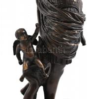 Imperator Augustus bronz szobor. Jelzett. Márvány talpazaton. m: 29,5 cm