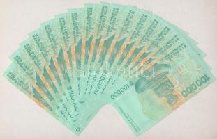 Horvátország 1993. 100.000D (16x) sorszámkövetők "B6300664 - B6300679" T:I- 
Croatia 1993...