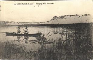1923 Quend, Quend-Plage, Canotage dans les Dunes / beach, ladies in a rowing boat (EK)