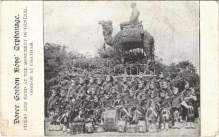 Chatham, Dover Gordon Boys Orphanage, Pipers and band at the monument of General Gordon (r)