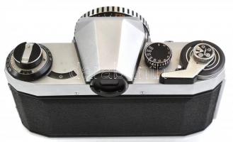 Praktica Nova IB fénykézgép tokjában, Carl Zeiss Tessar 50mm f2.8 m42-es objektívvel, sárga szűrővel...