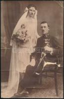 cca 1900-1940 13 db katonai fotó tétel, 6x8,5 cm és 23x15 cm között, némelyen szakadással