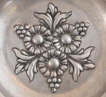Ezüst (Ag) tálka. Virágos díszítéssel. Jelzett, mesterjegyes, hibátlan. / Silver tray. Hallmarked, d...