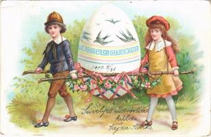 1900 Húsvéti üdvözlet / Easter greeting art postcard, children with giant egg. litho (EM)