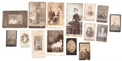 cca 1870-1910 Erdélyi műtermek fényképei, keményhátú fotók, közte babaportrék, 15 db, néhány sérült, 10,5×6,5 és 21×10 cm közötti méretekben